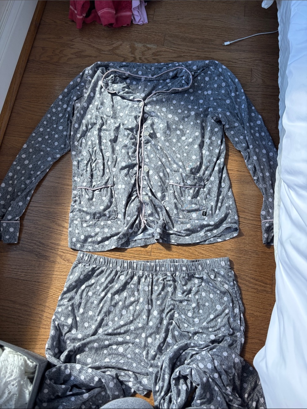 Simply Vera Vera Wang Gray Polka Dot Pajama Set with Pink Trim
